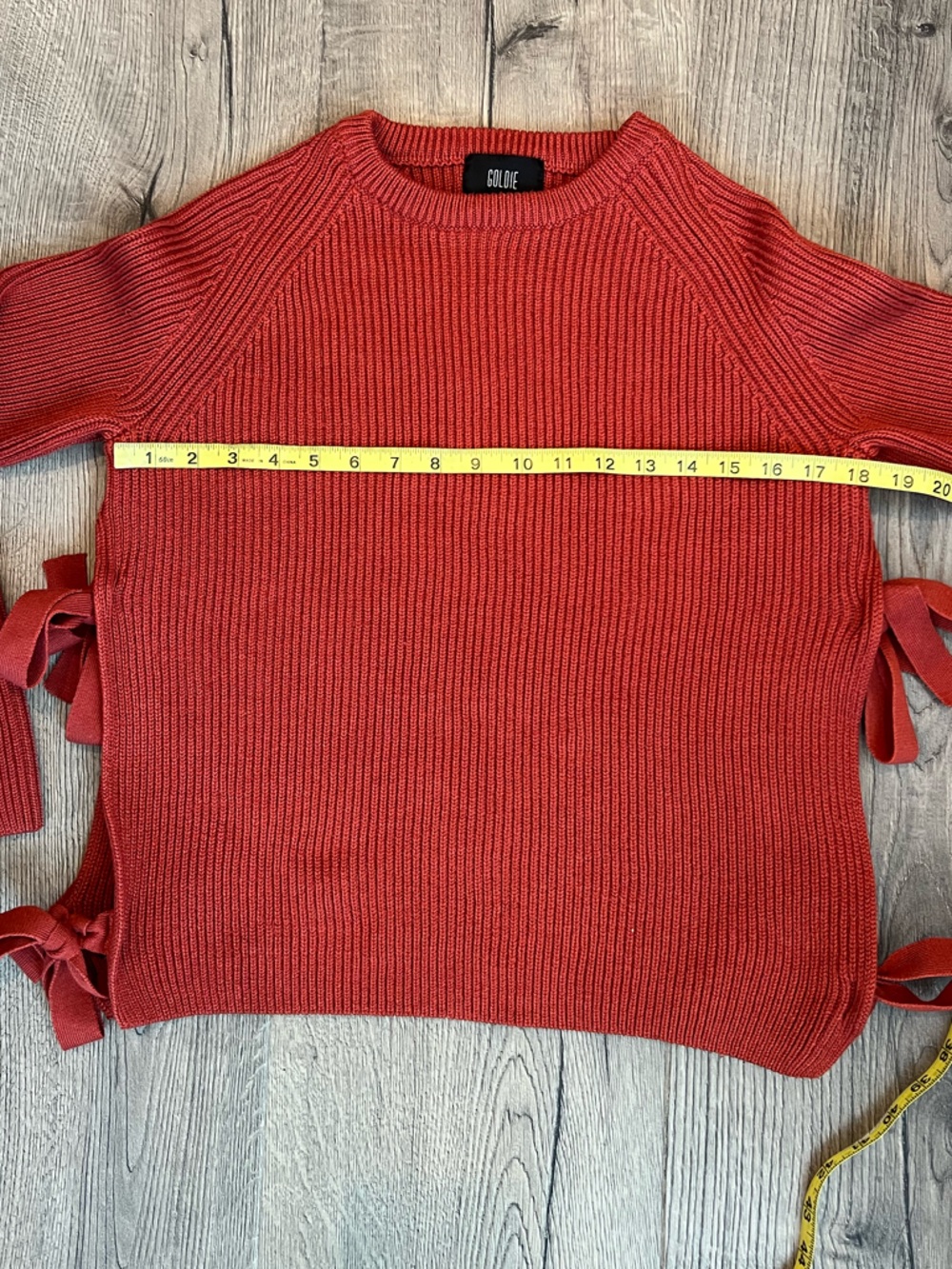 Goldie crew neck side-tie Sweater - Picture 5 of 8